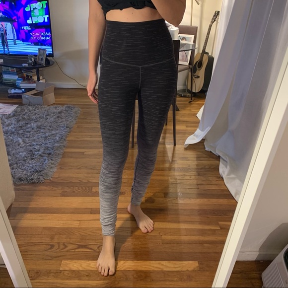 lululemon Wunder Under Leggings Womens 4 Ombre Black White Grey Yoga - Picture 3 of 6